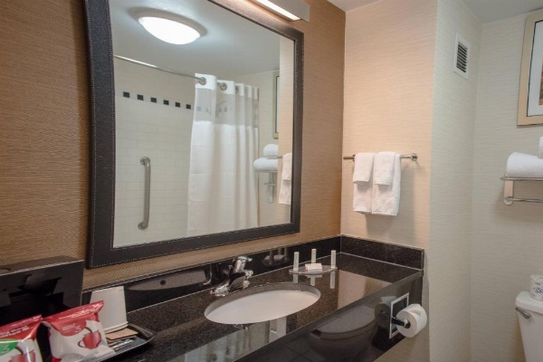 Fairfield Inn & Suites by Marriott Knoxville/East image 8